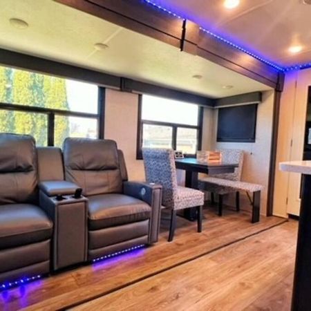 Апартаменты Luxury Glamping Near Idaho Event Center In Нампа Экстерьер фото