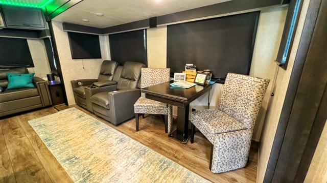 Апартаменты Luxury Glamping Near Idaho Event Center In Нампа Экстерьер фото